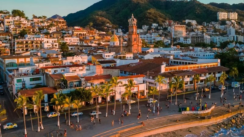 Spirit Airlines Puerto Vallarta Office in Mexico