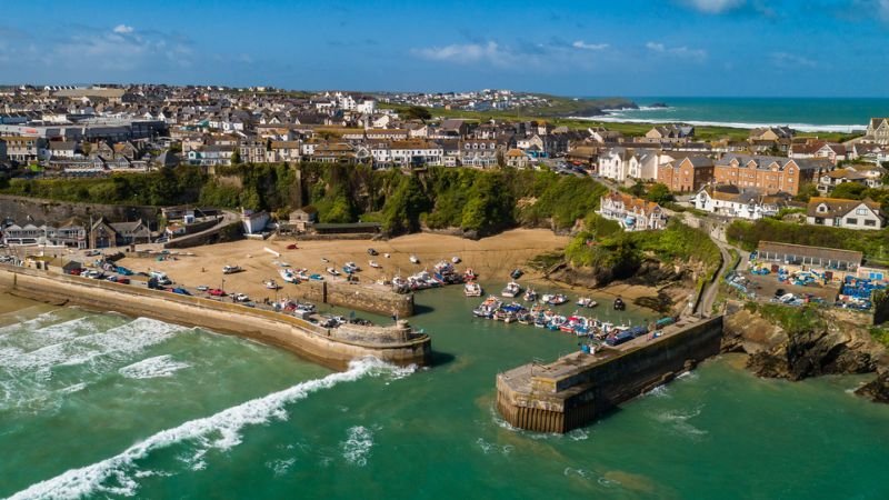 Emirates Airlines Newquay Office in UK
