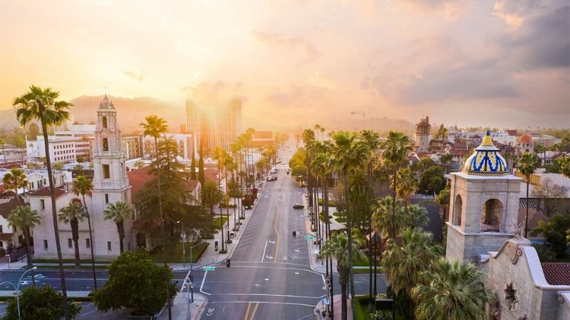 Qatar Airways Riverside Office