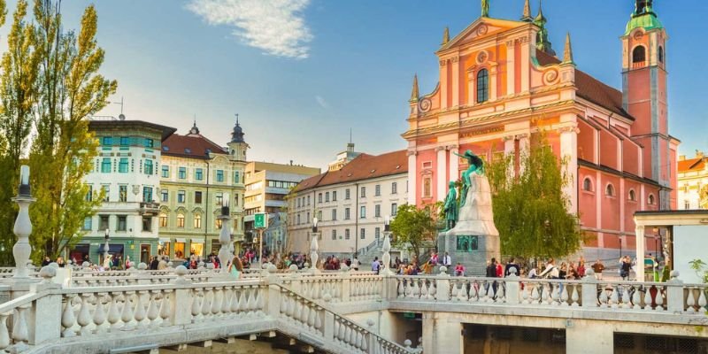 Wizz Air Ljubljana Office In Spain