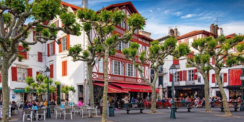 Swiss Air Biarritz Office in France