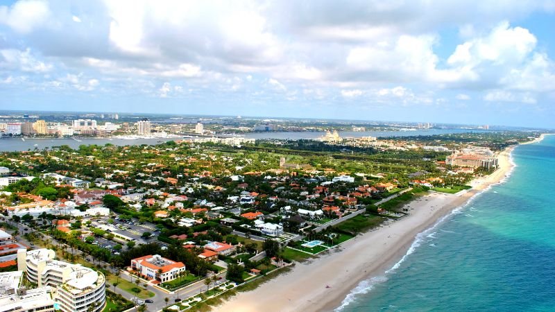 Delta Airlines Palm Beach Office in Florida