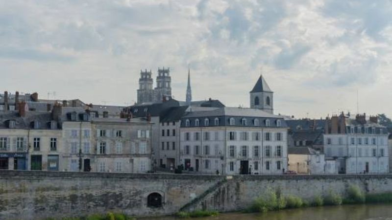 Air Transat Orleans Office in France
