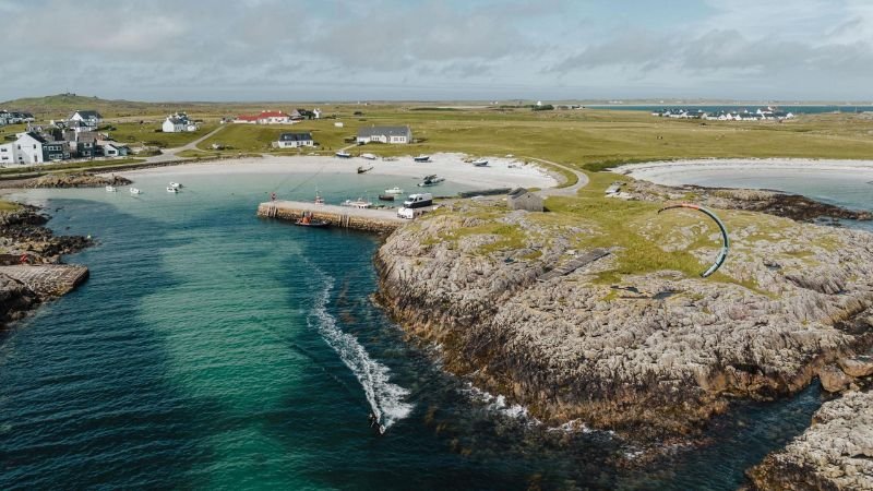 Emirates Airlines Tiree Island Office in UK