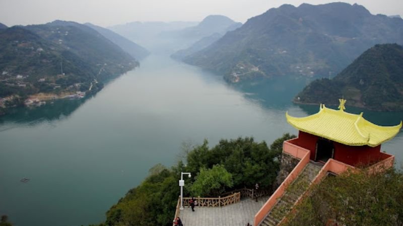 9 Air Yichang Office in China